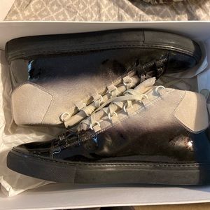 Balenciaga shoe runners